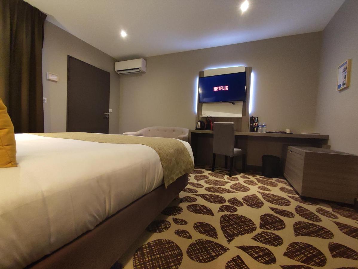 Contact Hotel Le Provencal Bordeaux Lac Dış mekan fotoğraf